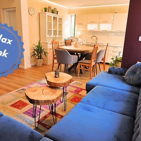Central Single House With Parking-Top Location! Novalja Exterior foto